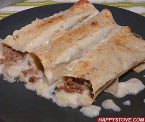 Traditional Bolognese Cannelloni - By happystove.com