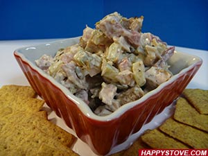 Chicken and Pickled Cucumbers Salad - By happystove.com