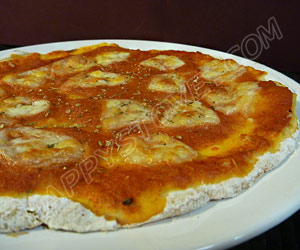 Basic Pizza Margherita - By happystove.com