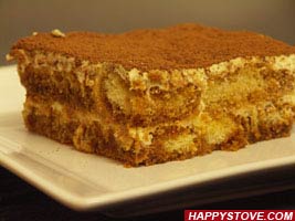 Traditional Tiramisu Cake - By happystove.com