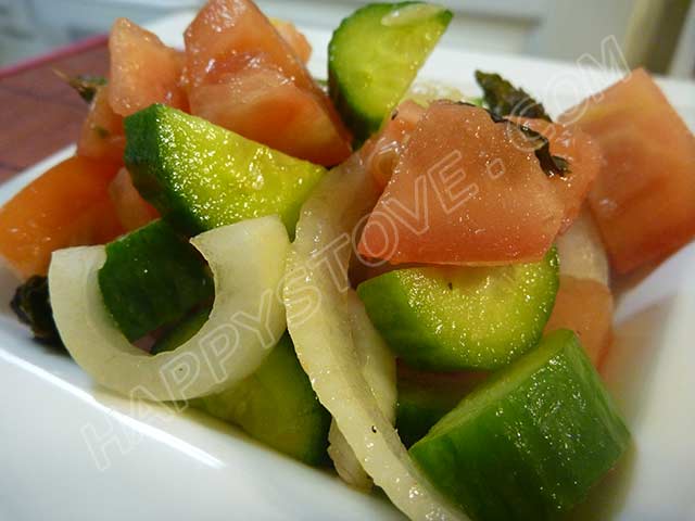 Persian Salad - By happystove.com